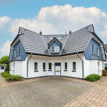 In With Swimming Pool Zingst