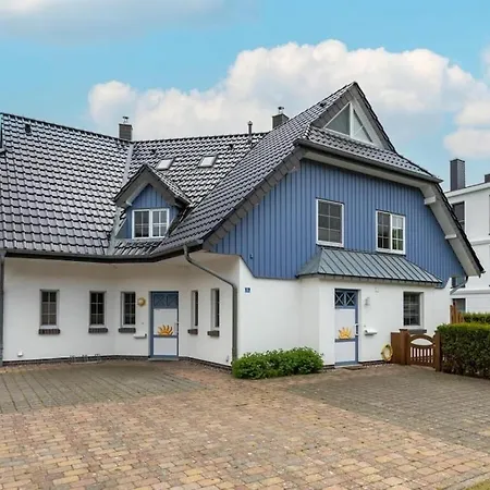 In With Swimming Pool Дом отдыха Цингст