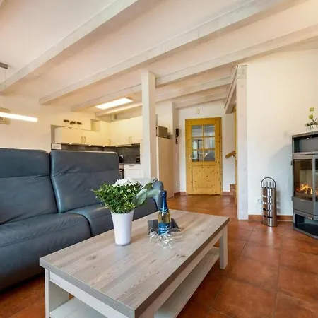 In With Swimming Pool