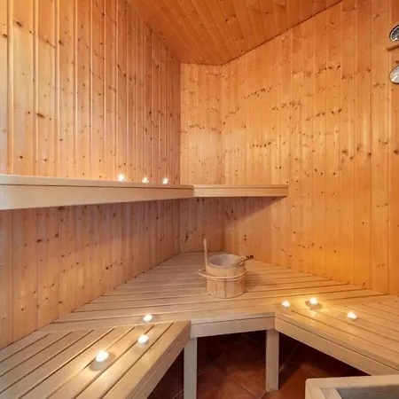 In With Swimming Pool *